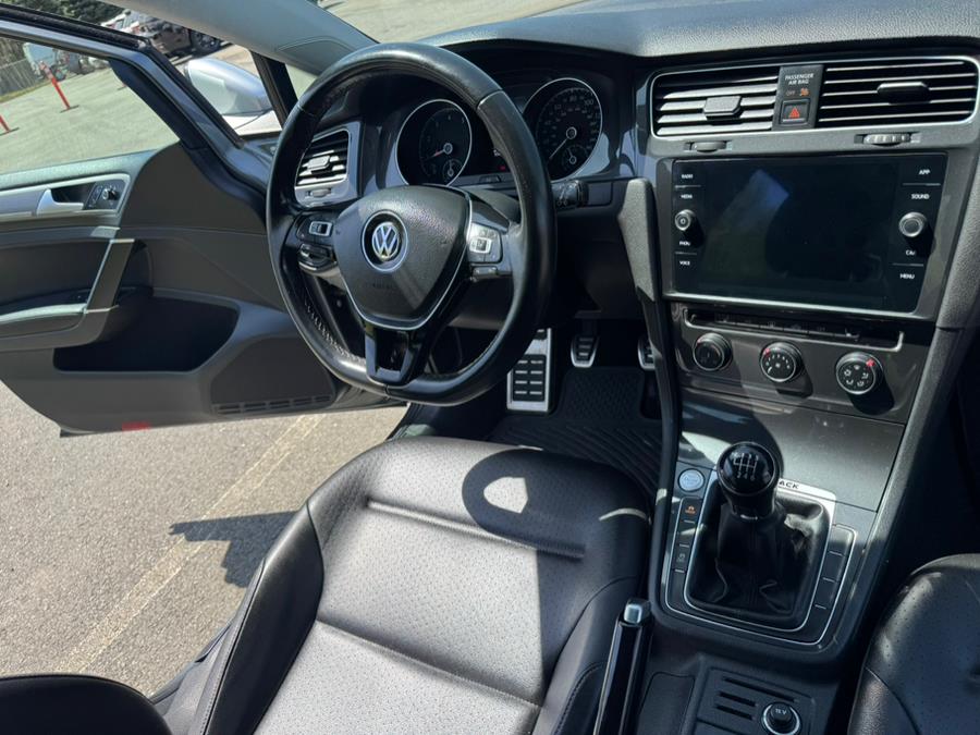 2018 Volkswagen Golf Alltrack 1.8T SE Manual photo