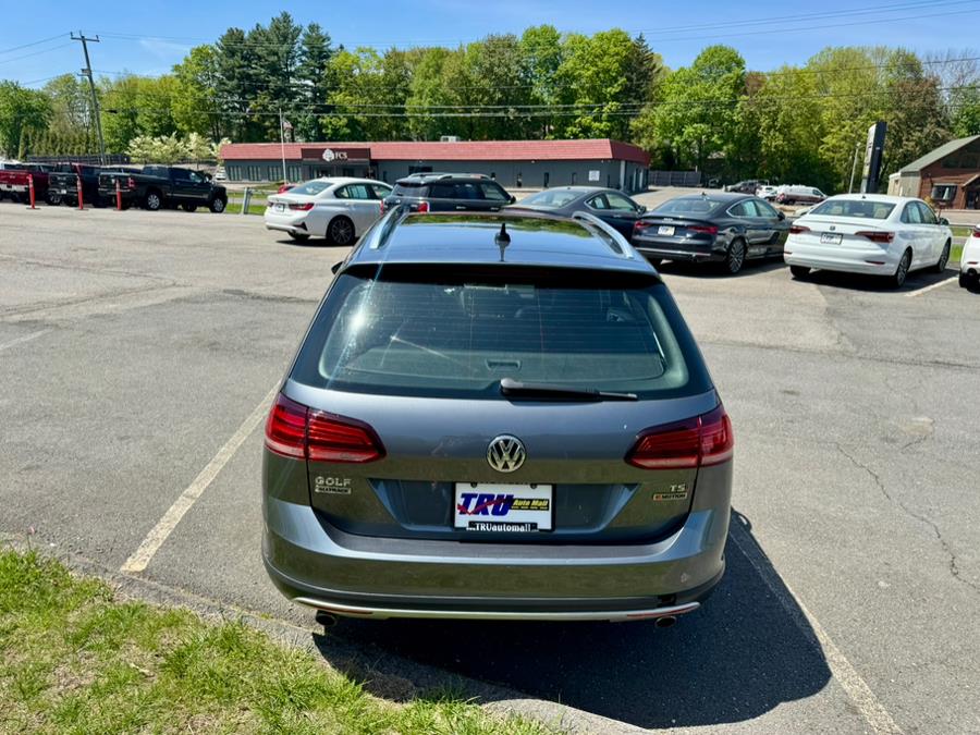 2018 Volkswagen Golf Alltrack 1.8T SE Manual photo