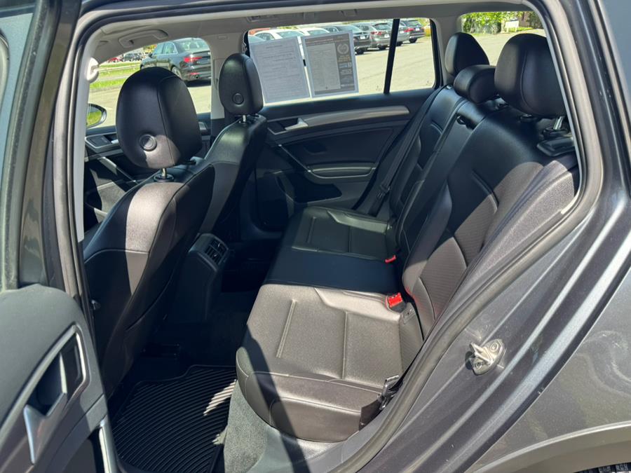 2018 Volkswagen Golf Alltrack 1.8T SE Manual photo