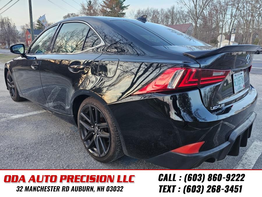 2015 Lexus IS 250 photo