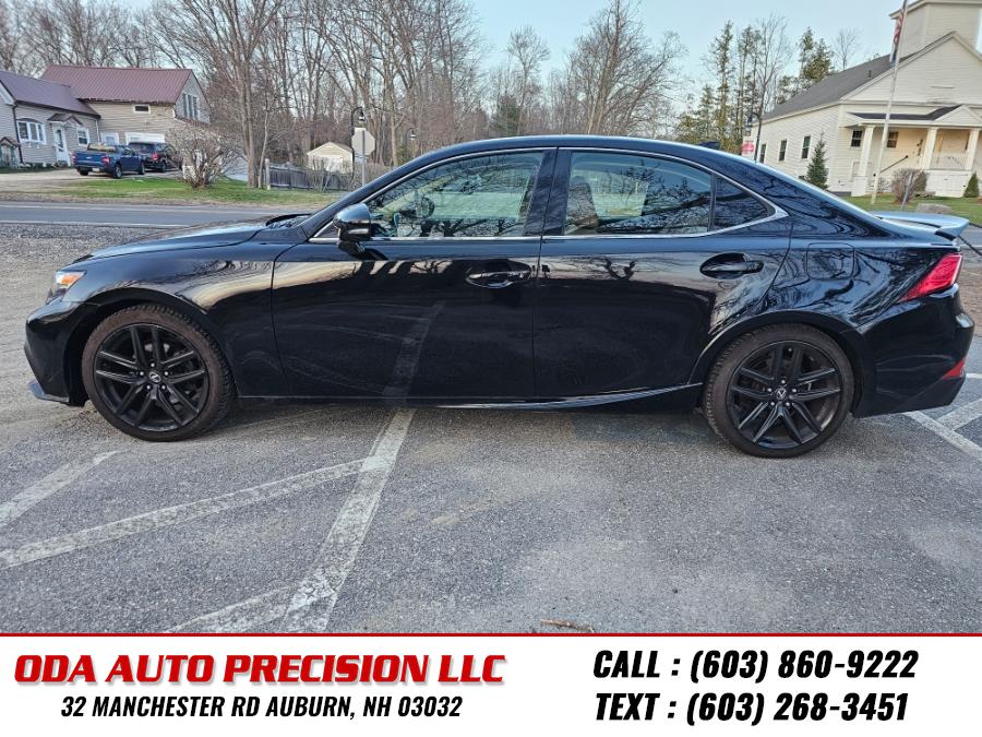 2015 Lexus IS 250 photo