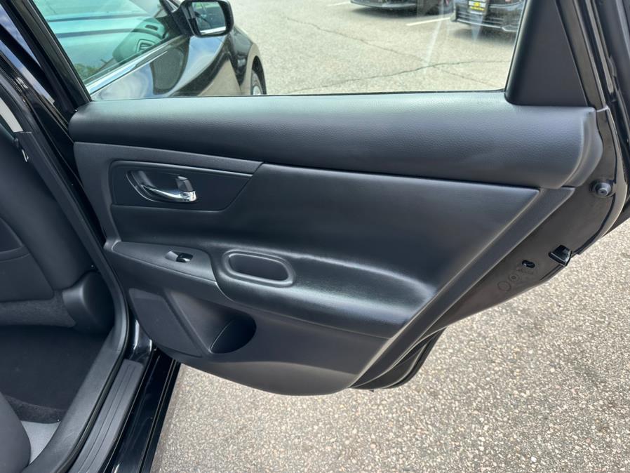 2016 Nissan Altima 4dr Sdn I4 2.5 S photo