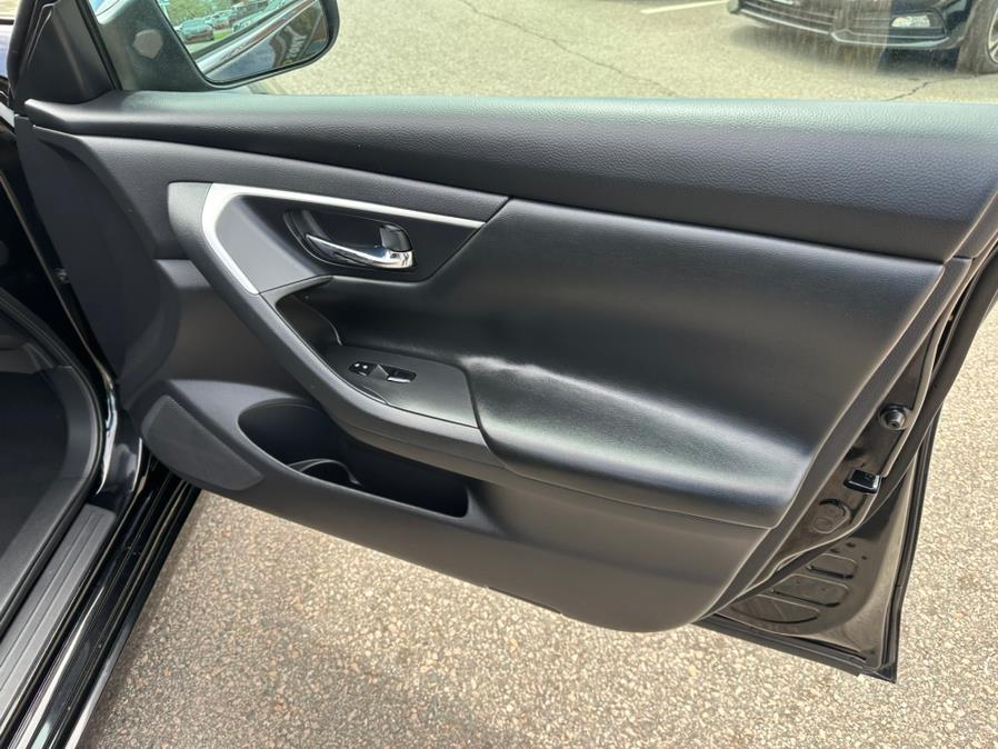2016 Nissan Altima 4dr Sdn I4 2.5 S photo