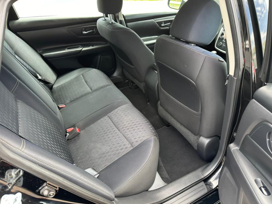 2016 Nissan Altima 4dr Sdn I4 2.5 S photo