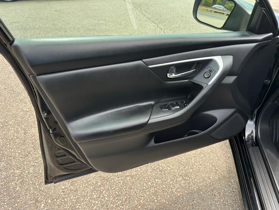 2016 Nissan Altima 4dr Sdn I4 2.5 S photo