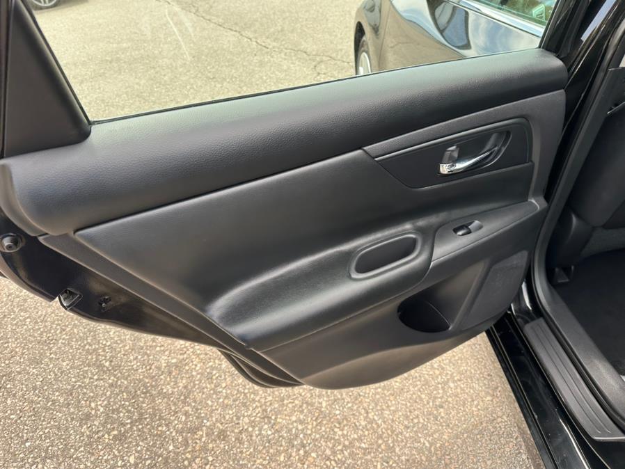 2016 Nissan Altima 4dr Sdn I4 2.5 S photo