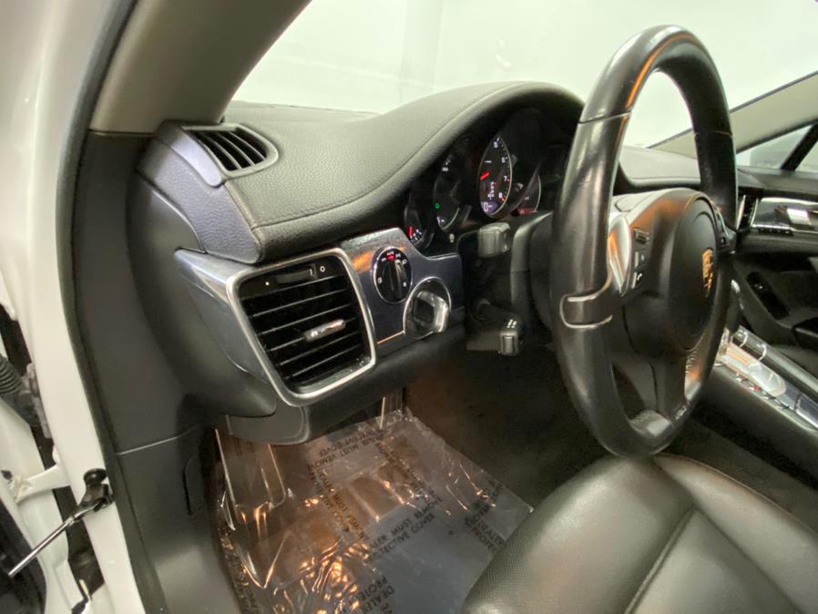 2014 Porsche Panamera photo