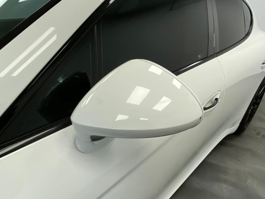 2014 Porsche Panamera photo