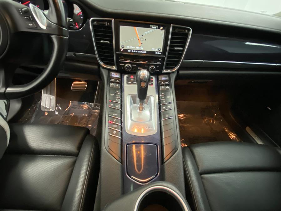 2014 Porsche Panamera photo