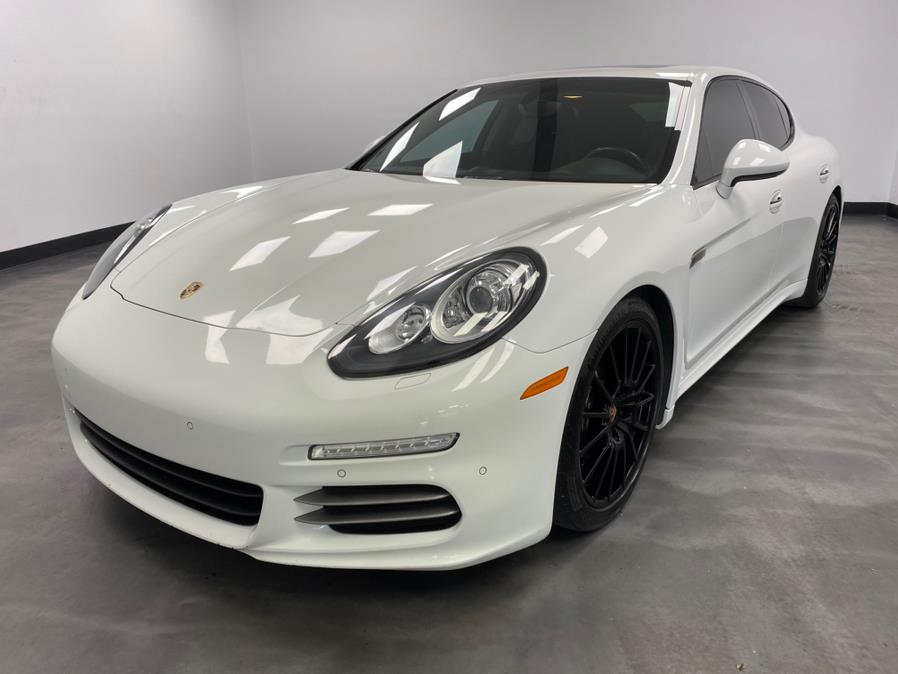 2014 Porsche Panamera photo
