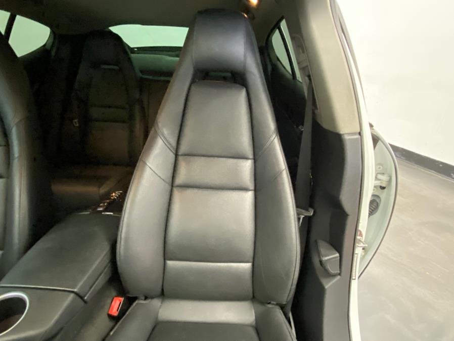 2014 Porsche Panamera photo