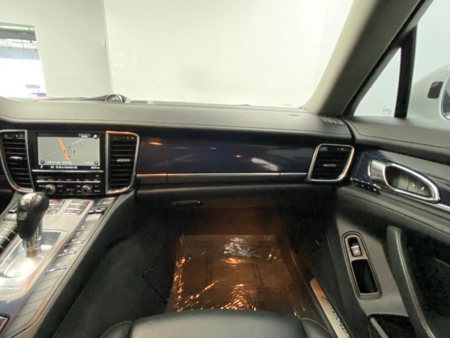 2014 Porsche Panamera photo