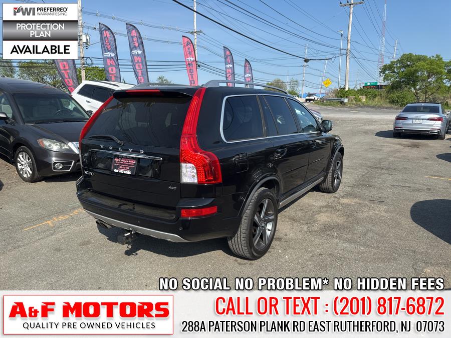 2013 Volvo XC90 3.2 R-Design photo