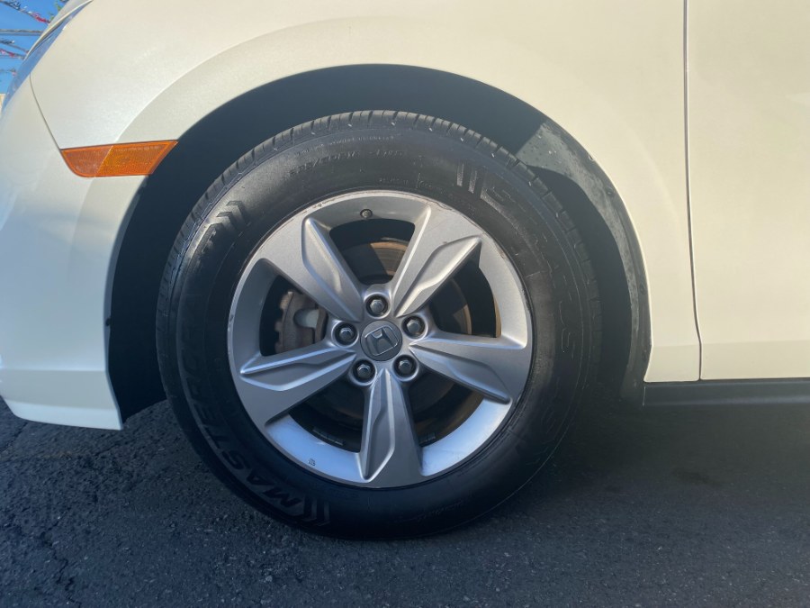 2019 Honda Odyssey EX Auto photo