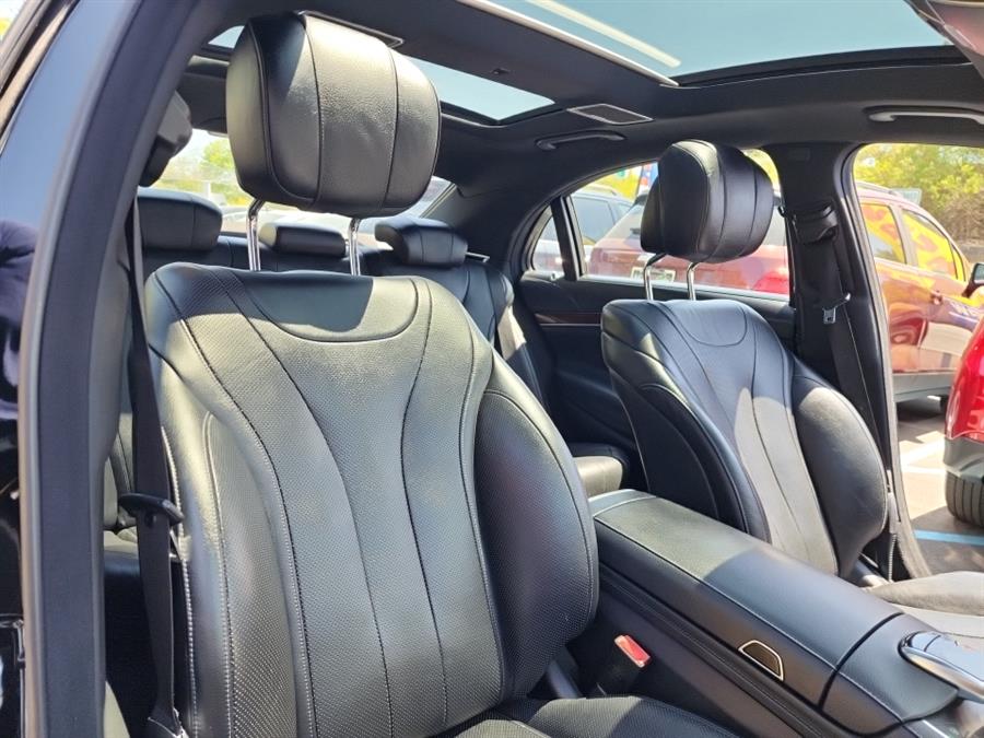 2015 Mercedes-Benz S-Class S550 4MATIC photo