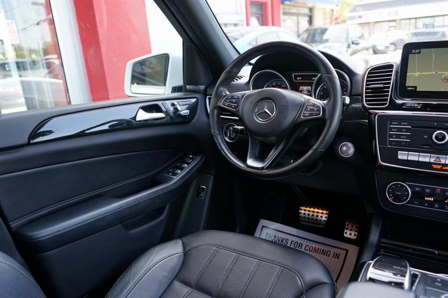 2019 Mercedes-Benz GLE GLE 400 photo