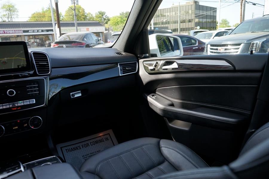 2019 Mercedes-Benz GLE GLE 400 photo