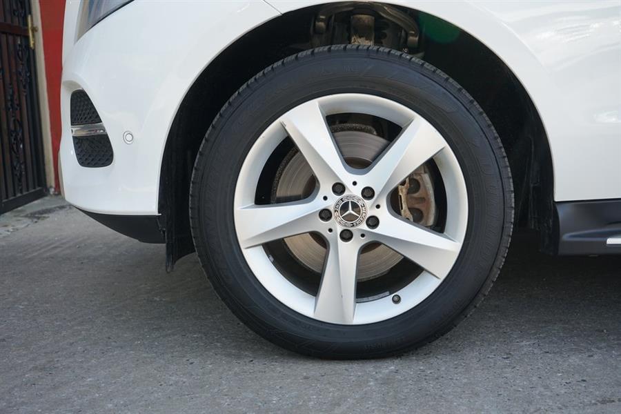 2019 Mercedes-Benz GLE GLE 400 photo