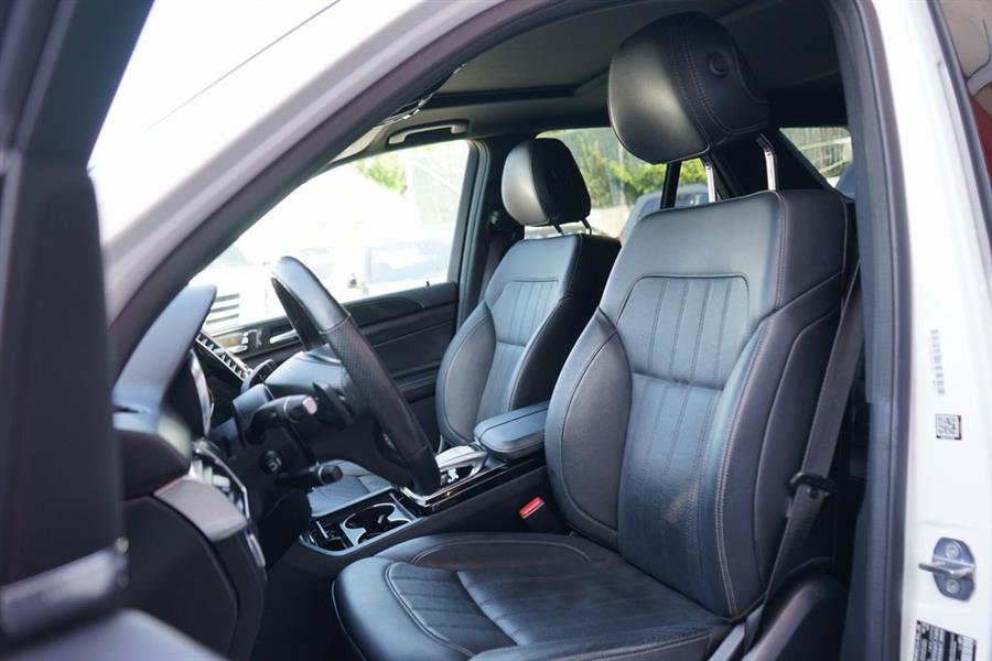 2019 Mercedes-Benz GLE GLE 400 photo