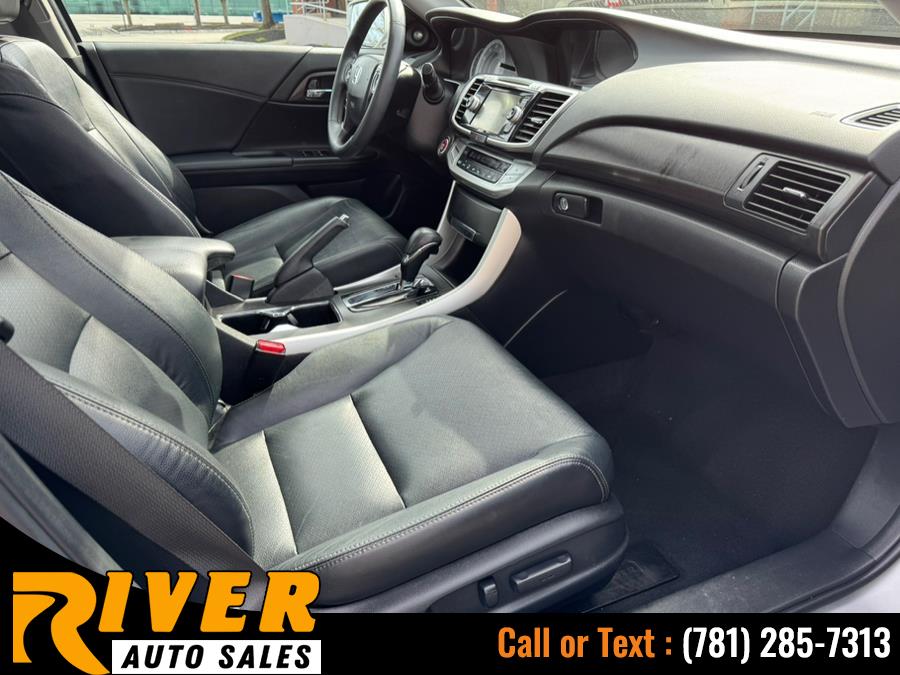 2015 Honda ACCORD SEDAN 4dr V6 Auto EX-L photo