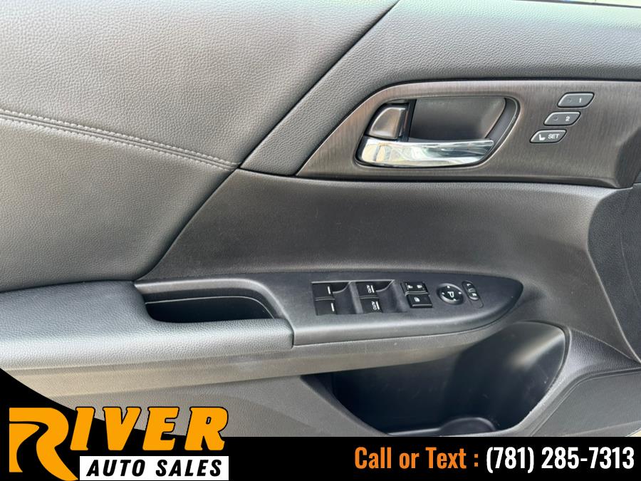 2015 Honda ACCORD SEDAN 4dr V6 Auto EX-L photo