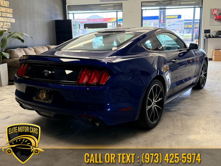 2016 Ford Mustang 2dr Fastback EcoBoost Premium photo