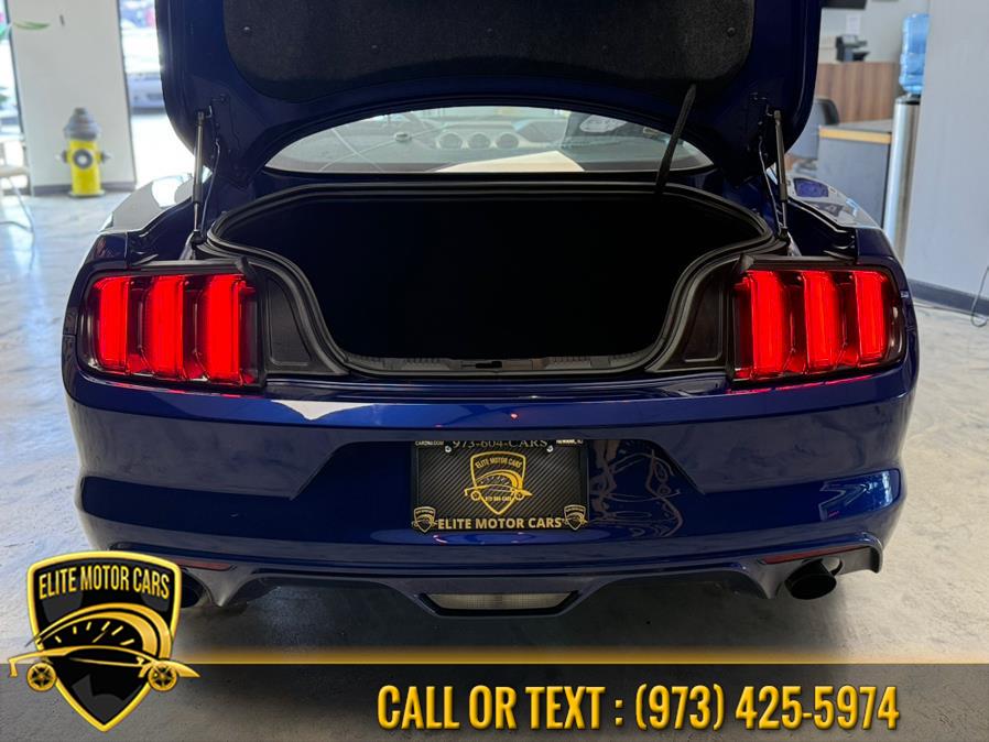 2016 Ford Mustang 2dr Fastback EcoBoost Premium photo