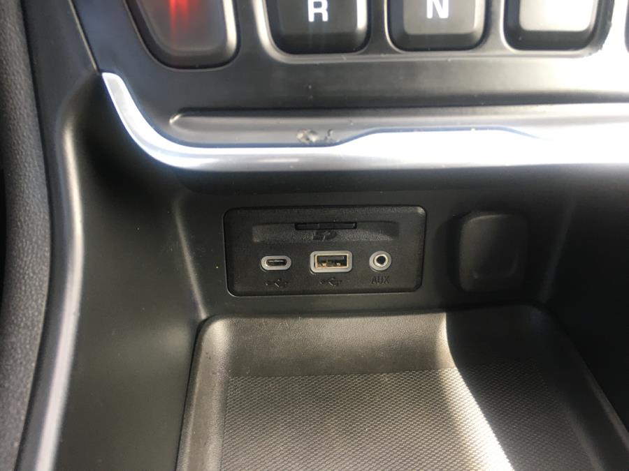 2019 GMC Terrain FWD 4dr SLE photo