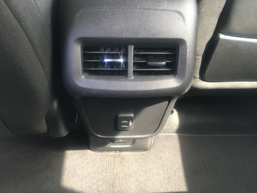 2019 GMC Terrain FWD 4dr SLE photo