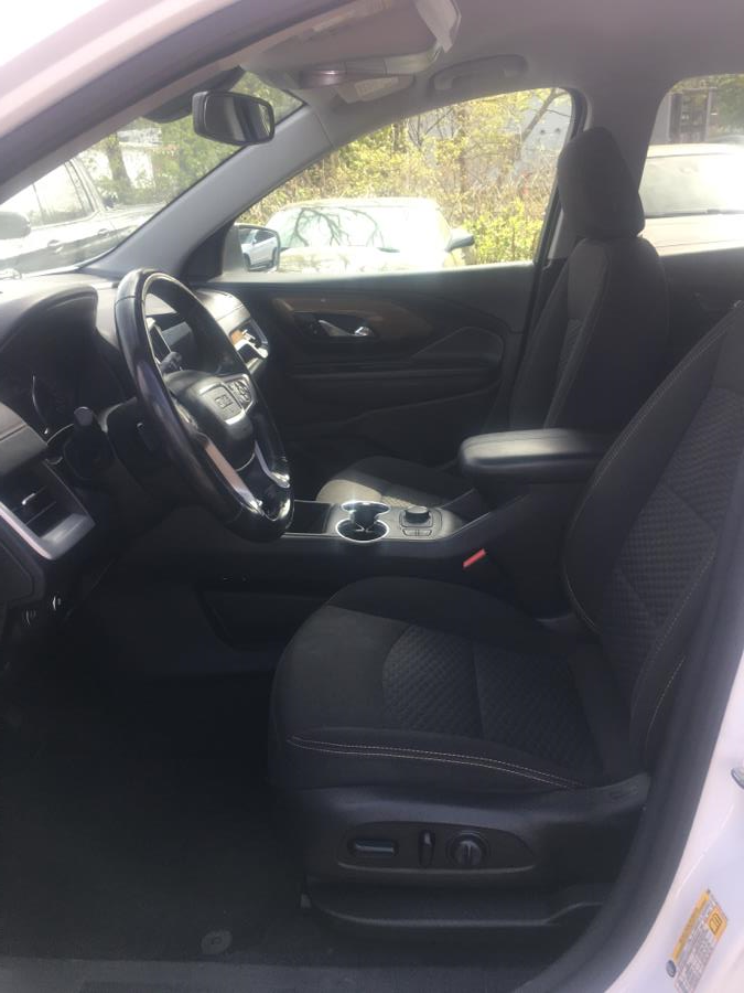 2019 GMC Terrain FWD 4dr SLE photo