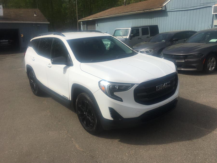 2019 GMC Terrain FWD 4dr SLE photo