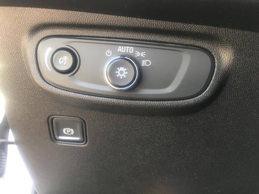 2019 GMC Terrain FWD 4dr SLE photo