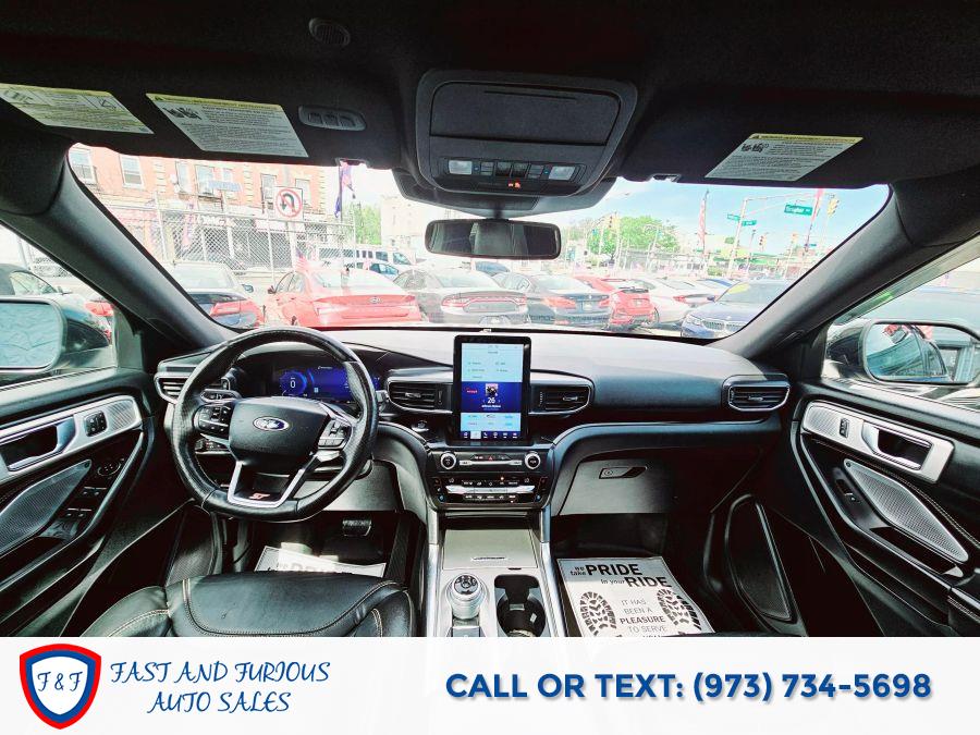 2020 Ford Explorer ST Sport Utility 4D photo