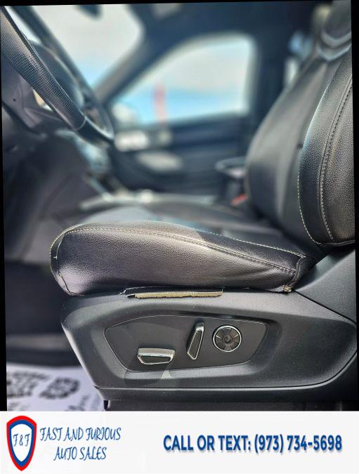 2020 Ford Explorer ST Sport Utility 4D photo