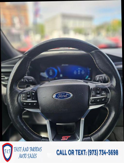 2020 Ford Explorer ST Sport Utility 4D photo
