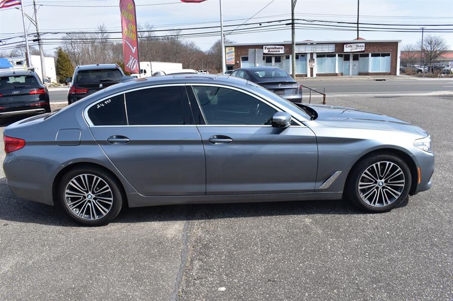 2019 BMW 5-Series 530 XI photo