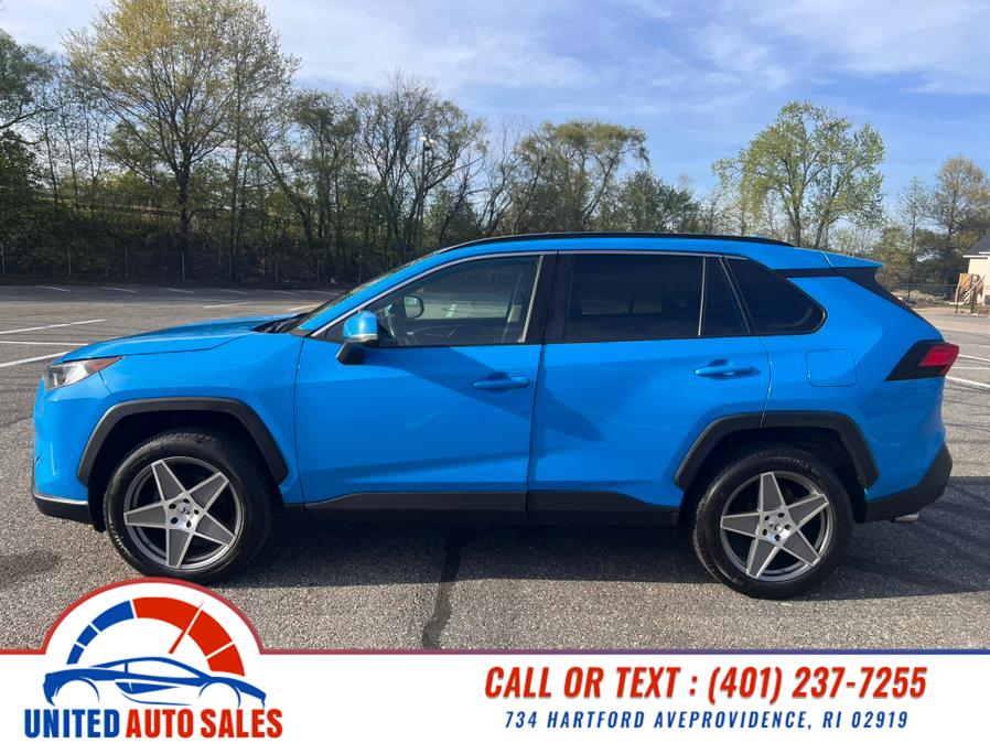 2019 Toyota RAV4 XLE Premium AWD (Natl) photo