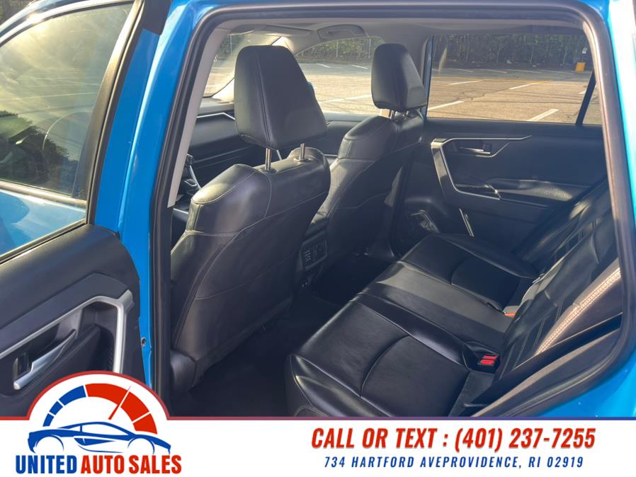 2019 Toyota RAV4 XLE Premium AWD (Natl) photo