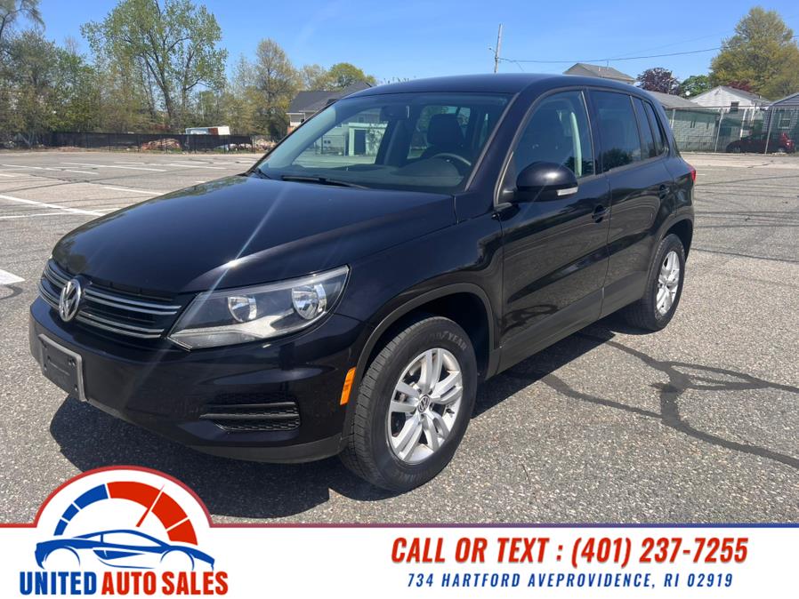 2012 Volkswagen Tiguan S photo
