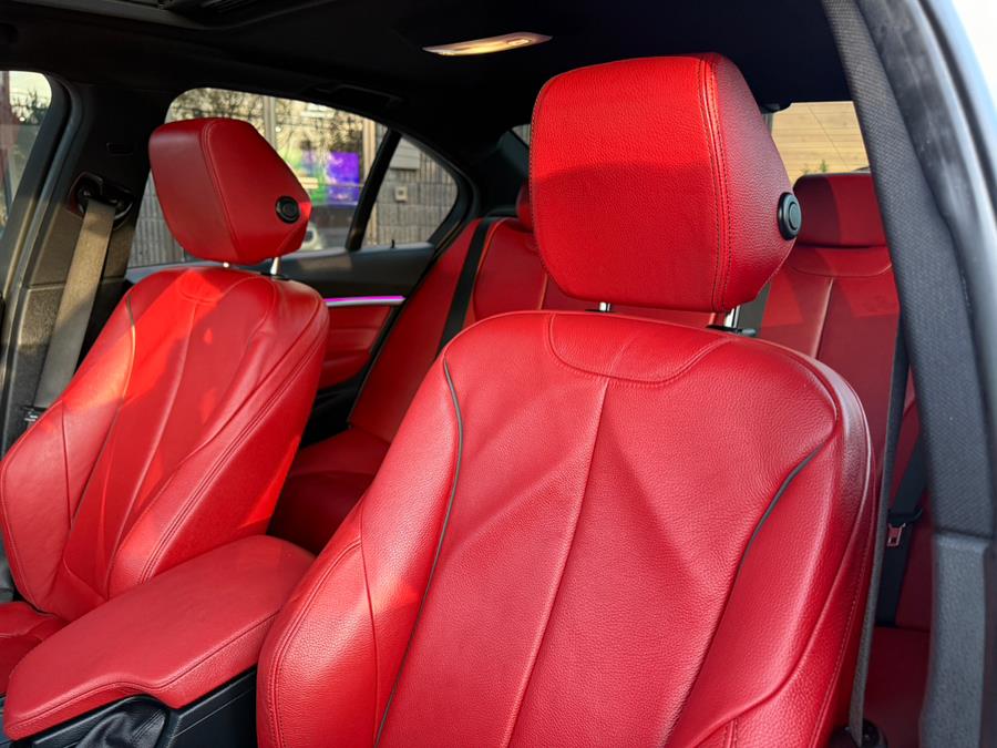 2018 BMW 3-Series 330i Sedan South Africa photo
