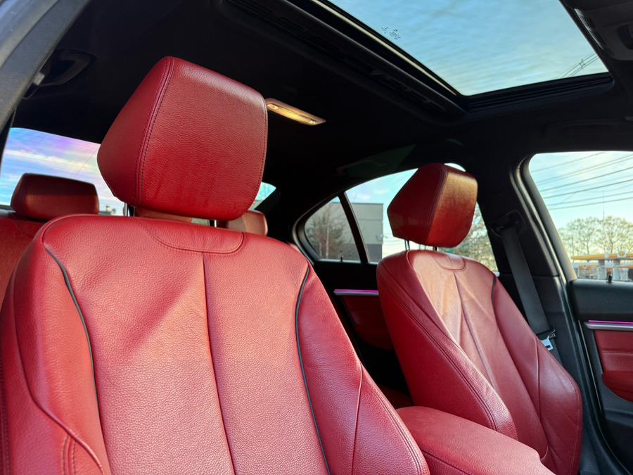 2018 BMW 3-Series 330i Sedan South Africa photo