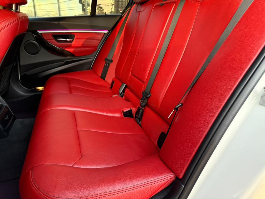2018 BMW 3-Series 330i Sedan South Africa photo