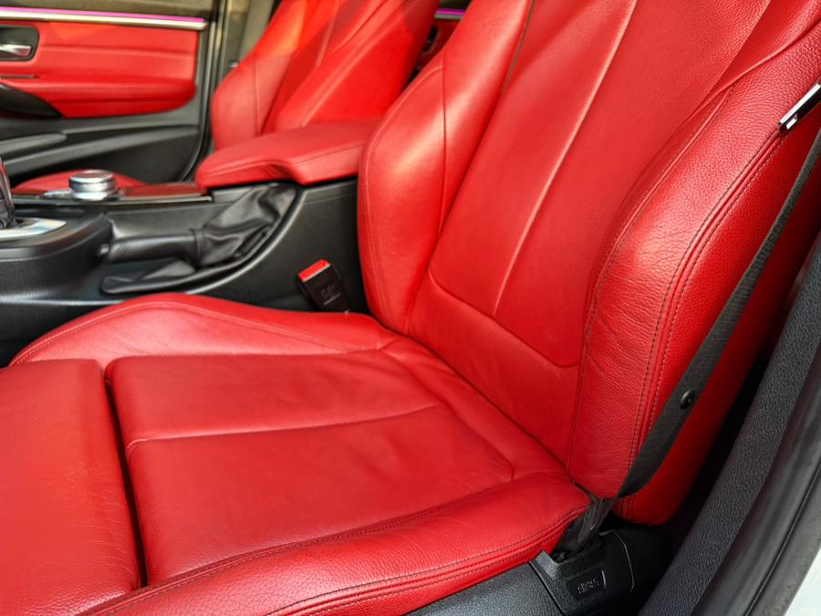 2018 BMW 3-Series 330i Sedan South Africa photo