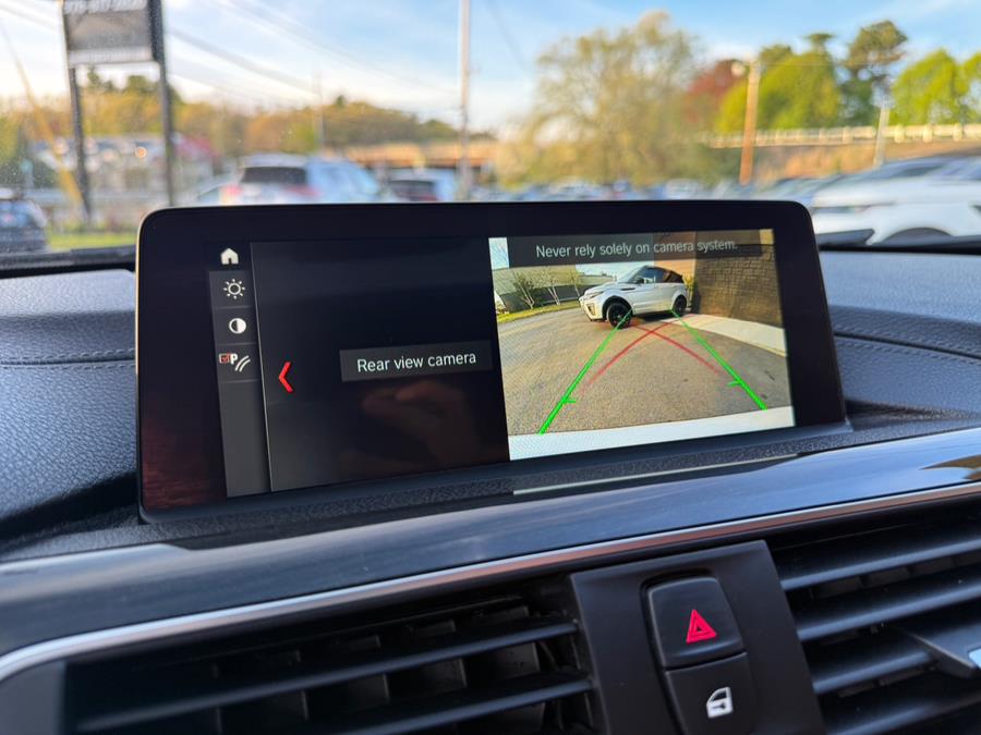 2018 BMW 3-Series 330i Sedan South Africa photo