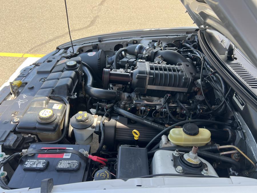 2003 Ford Mustang GT Deluxe photo