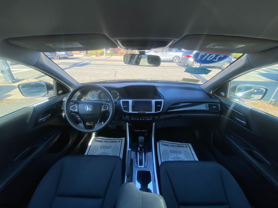 2017 Honda ACCORD SEDAN LX CVT photo