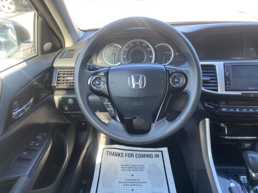 2017 Honda ACCORD SEDAN LX CVT photo
