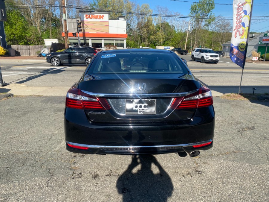 2017 Honda ACCORD SEDAN LX CVT photo