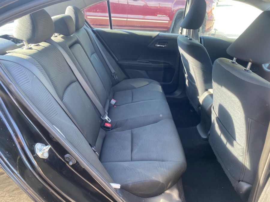 2017 Honda ACCORD SEDAN LX CVT photo