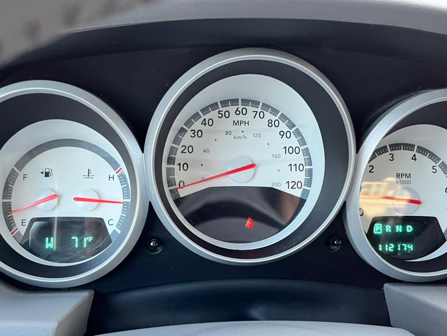 2009 Dodge Grand Caravan SXT photo